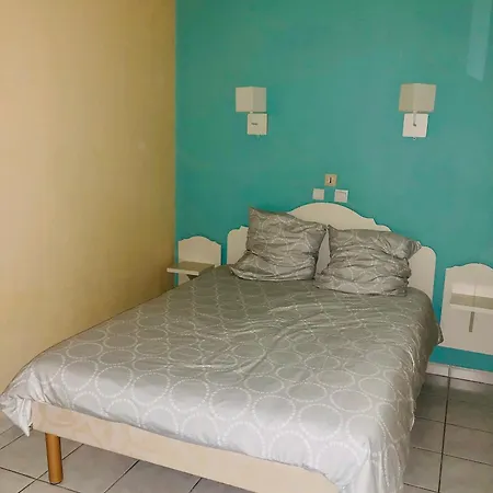 Holiday home Maison Cyprien